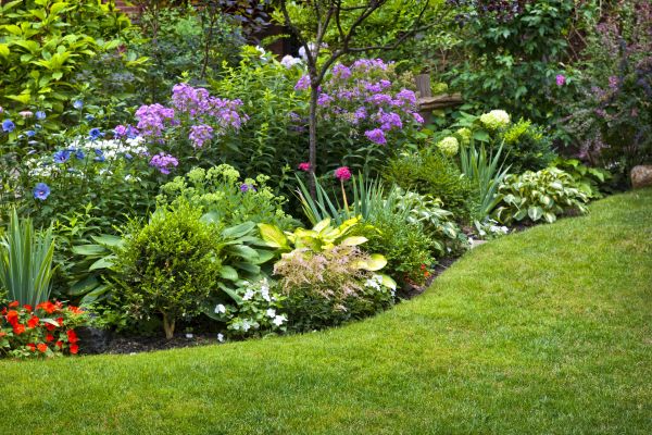 Flower Bed Service in Hudson