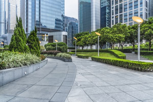 Commercial Hardscaping in Hudson