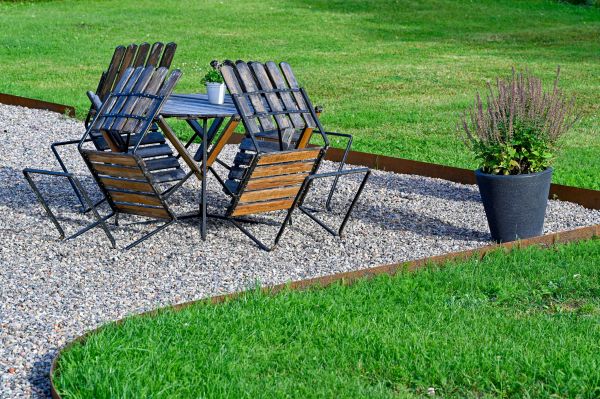 Metal Border Installation in Hudson